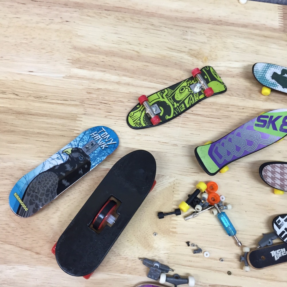Tech Deck Birdhouse Fingerboard Lot Tony Hawk Clint Walker Skateboard Toys Parts - Picture 3 of 5